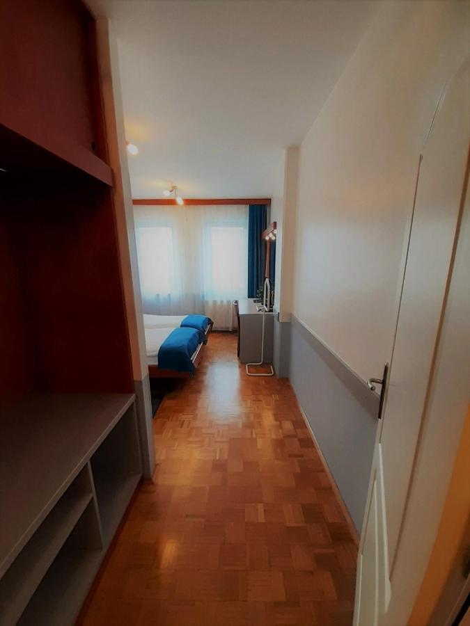 Rooms Vodisek - Depandansa Hotela Capris Capodistria Boutique Exteriör bild